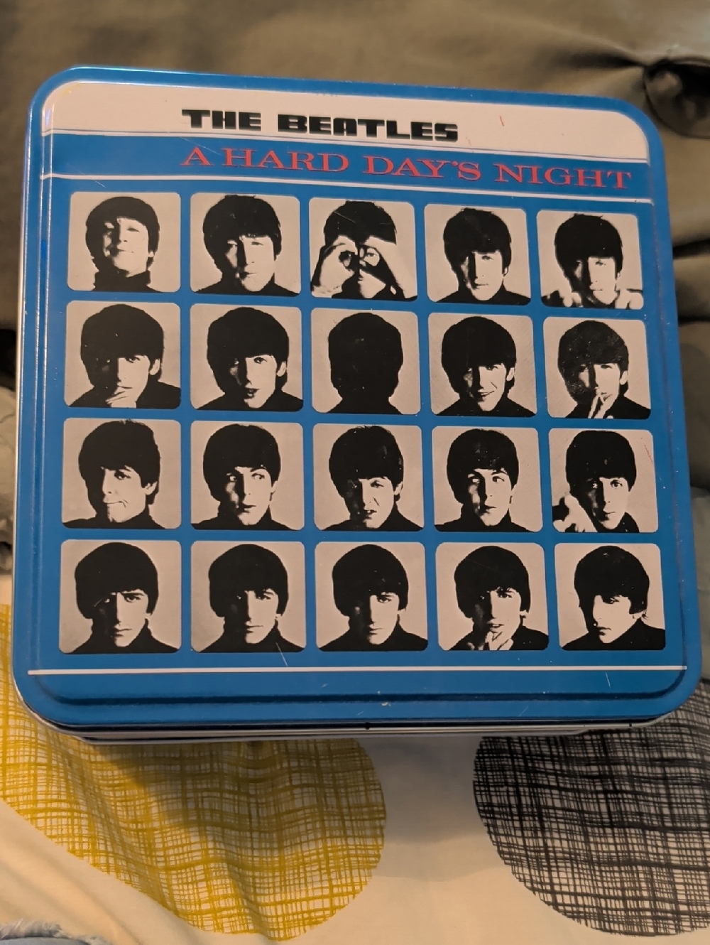 Beatles A Hard Day's Night 200 Piece Double Sided Puzzle